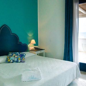 Double or Twin Room Side Sea View